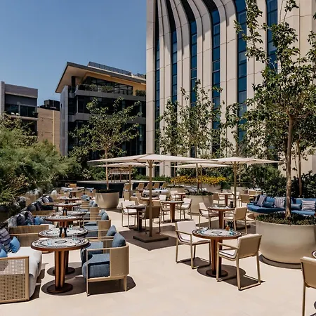 Отель Me Malta By Melia Сент Джулианс