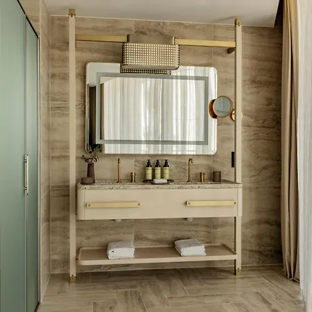 Me Malta By Melia 5*