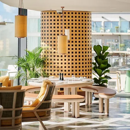 Me Malta By Melia Hotell 5*