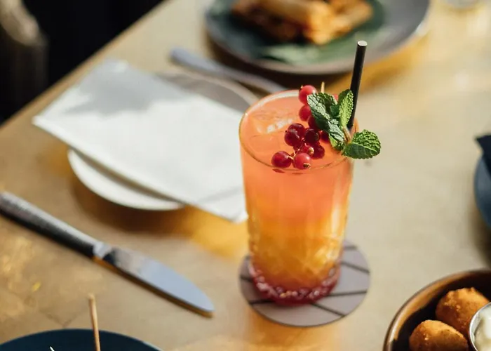 Hotel Me Malta By Melia 5*