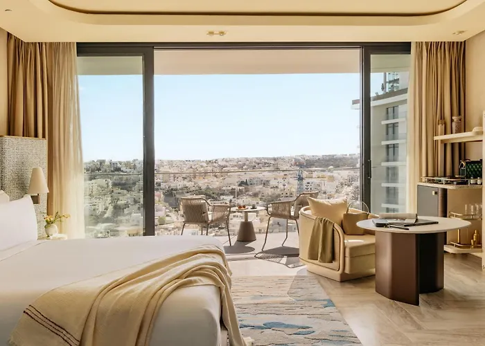 Me Malta By Melia Hotel San Ġiljan