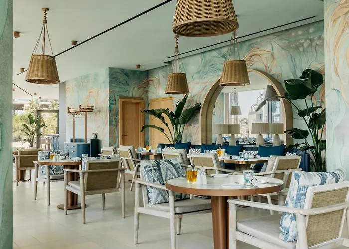 Me Malta By Melia Otel