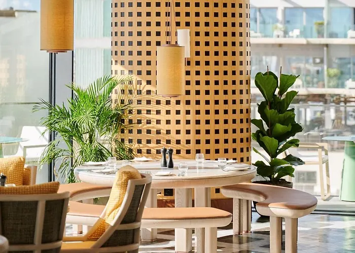 Me Malta By Melia Отель 5*