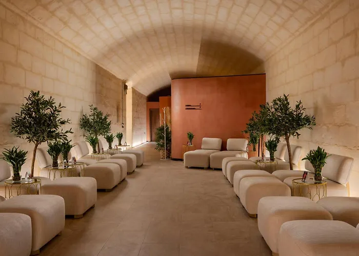 Hotel Me Malta By Melia 5*