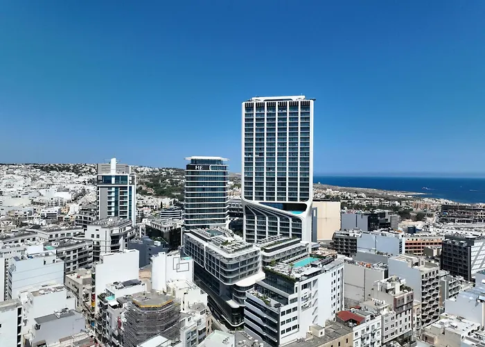 Hotel Me Malta By Melia 5*